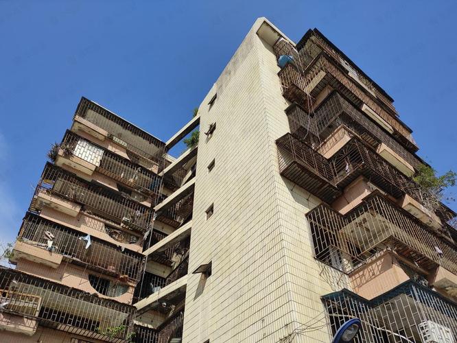 东门疫情严重吗？湖贝新村解封了吗？罗湖八方客旅店情况如何？